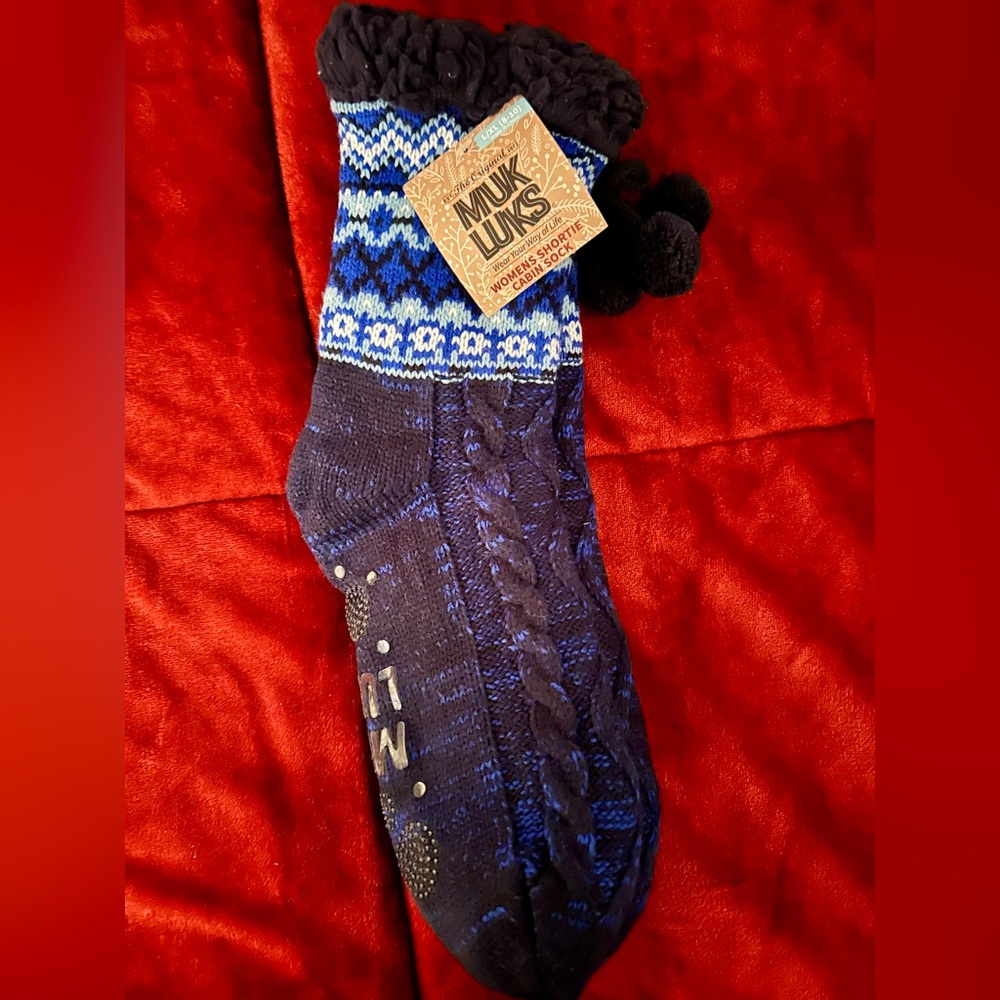 Muk Luks cabin socks